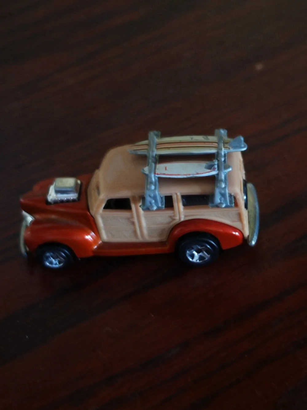 1940 Ford Woodie. Hot Wheels. Woody Wagon with Surfboards - Orange & Tan